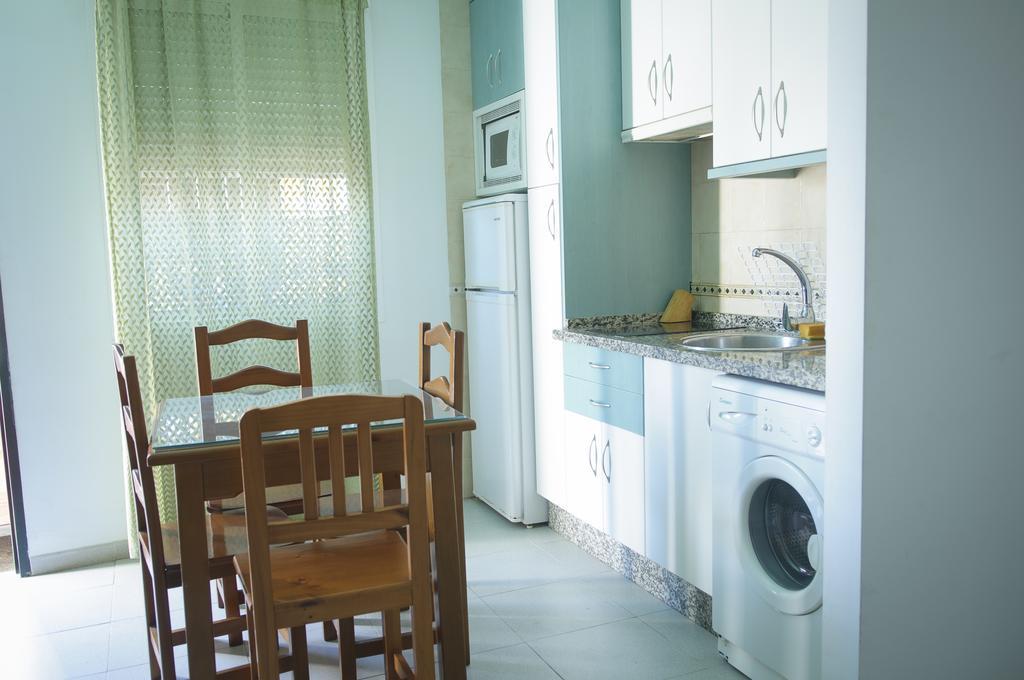 מאיירנה דל אלחראפה Hotel Lux Aljarafe מראה חיצוני תמונה
