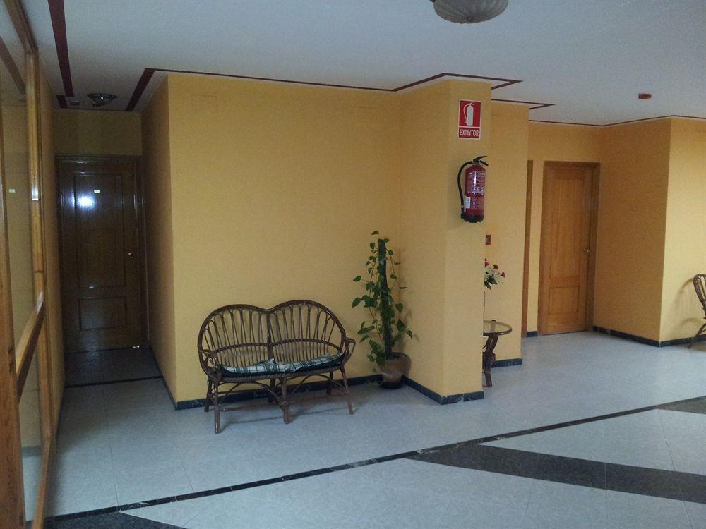 מאיירנה דל אלחראפה Hotel Lux Aljarafe מראה חיצוני תמונה
