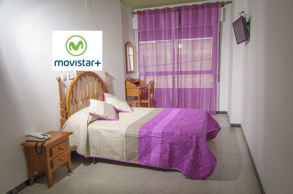 מאיירנה דל אלחראפה Hotel Lux Aljarafe מראה חיצוני תמונה