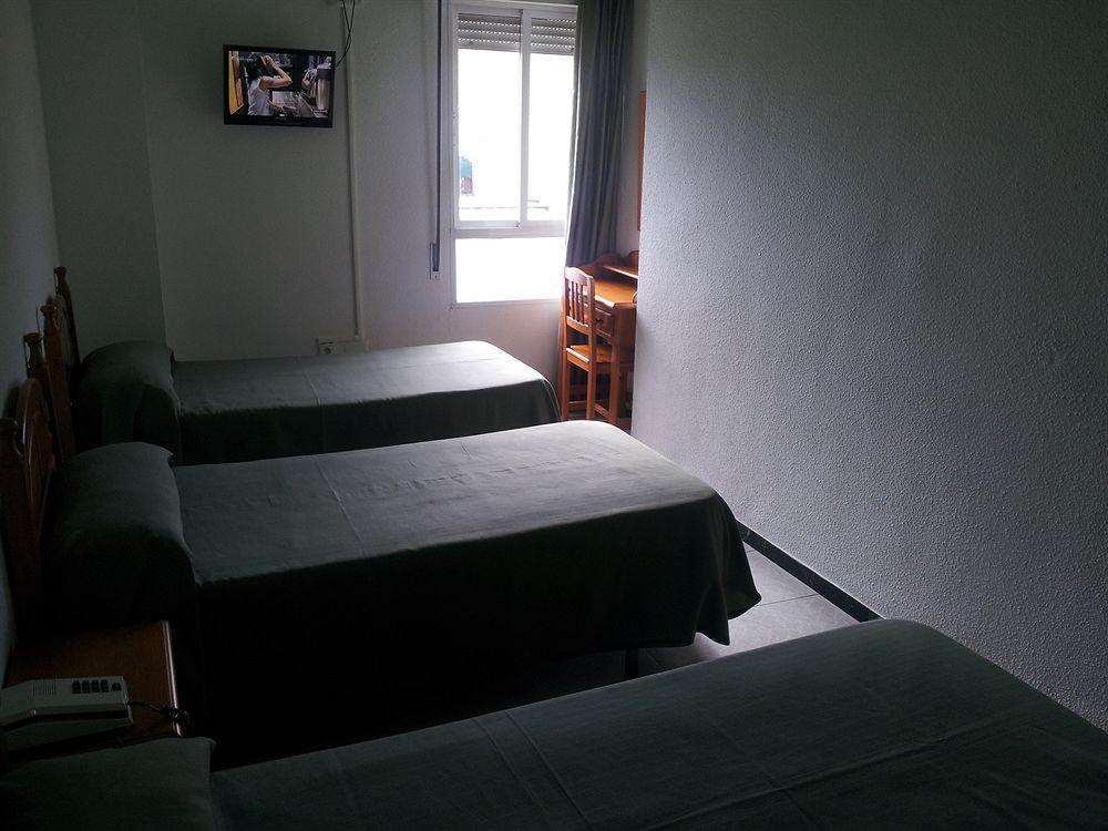 מאיירנה דל אלחראפה Hotel Lux Aljarafe מראה חיצוני תמונה